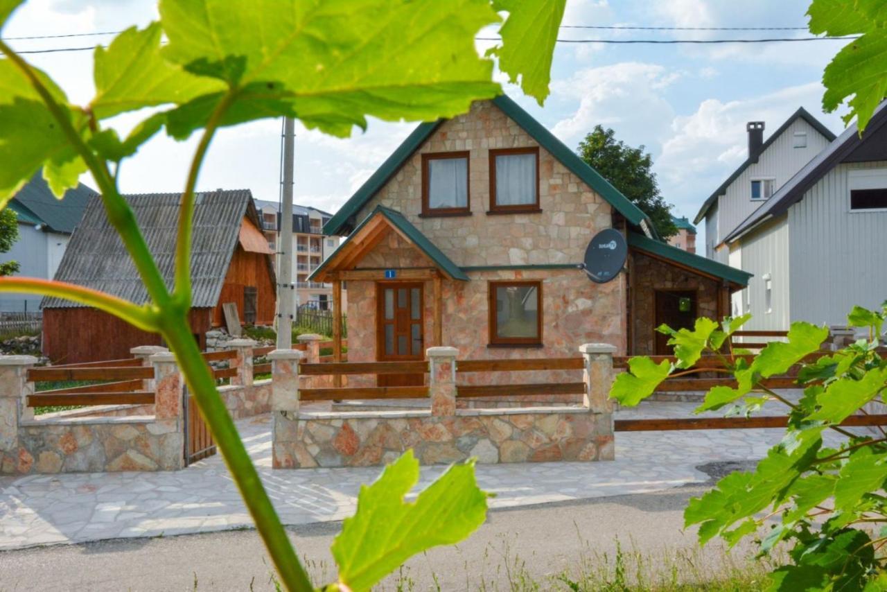 Guesthouse Mg Zabljak  Exterior photo